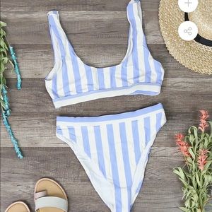 Dippin' Daisy's bikini set